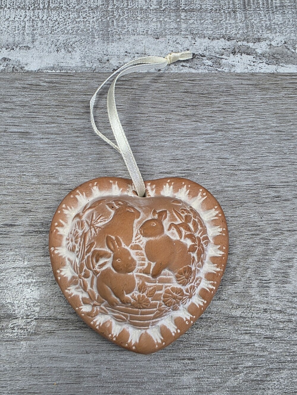 KEYPOINT Pottery Rabbits Terra Cotta Potpourri Fragrance Heart Bunnies Vtg g51a